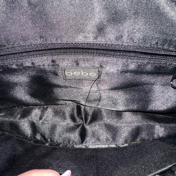 BEBE black, silver, metallic snakeskin patterns with chunky silver chain strap - Picture 7 of 8